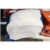 Image 1 : NAPKINS EN TISSU BLANC