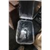 Image 2 : LOT DE 2 POUBELLES EN INOX