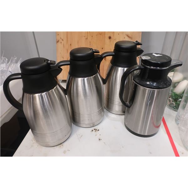 LOT DE 4 THERMOS EN INOX