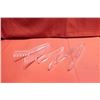 Image 1 : LOT DE 60 PINCES DE SERVICE EN PLASTIQUE