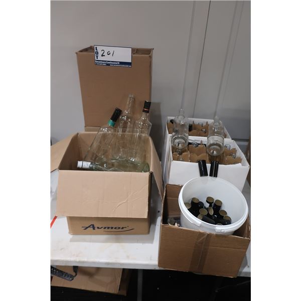 LOT DE 96 BOUTEILLES VIDE & 60+ CAPS