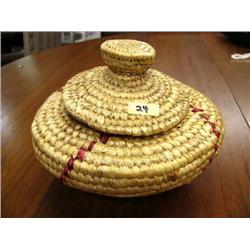 Hooper Bay Grass Basket  (1)