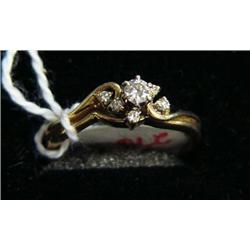 14k Gold Size 8 1/4 Lady's Diamond Ring 6 Diamonds (31)