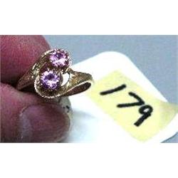 Size 7 1/4 14k Gold Ring with 2 Beautiful Amethysts  (31)