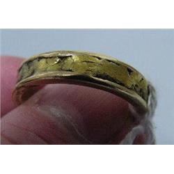 Men's Gold Nugget Ring Size 9  (31)