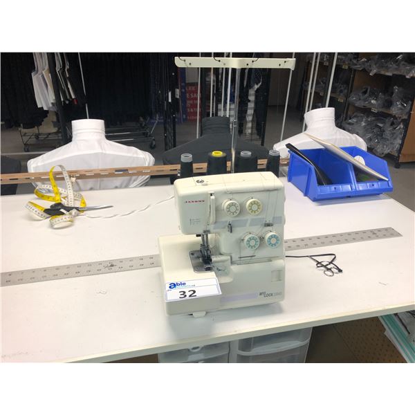 JANOME MYLOCK MODEL 204D SERGER
