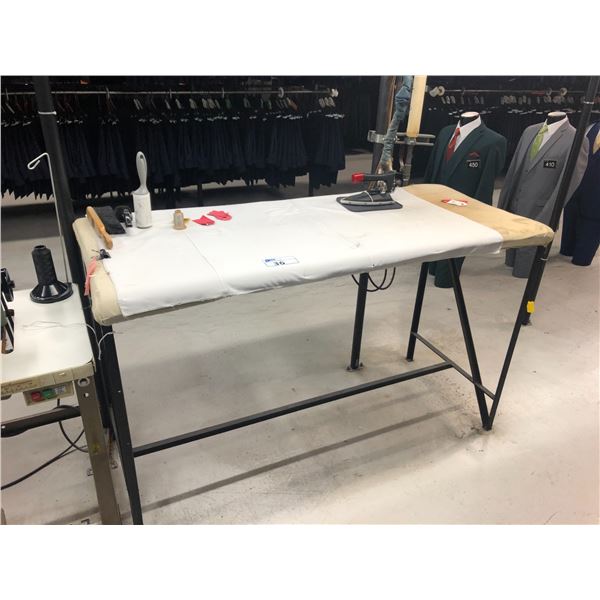 IRONING STATION 4' X 2'