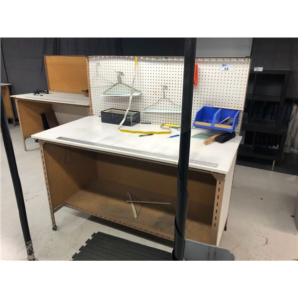 5'W INDUSTRIAL WORK BENCH