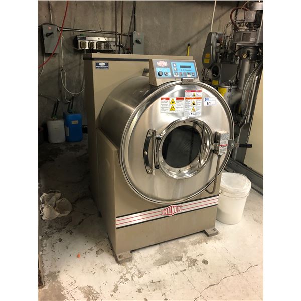 WASHER MILNOR MODEL 30022T5X