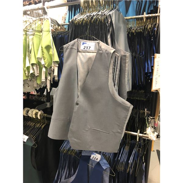 GRANITE/GREY VESTS APPROX 20 MIXED SIZES