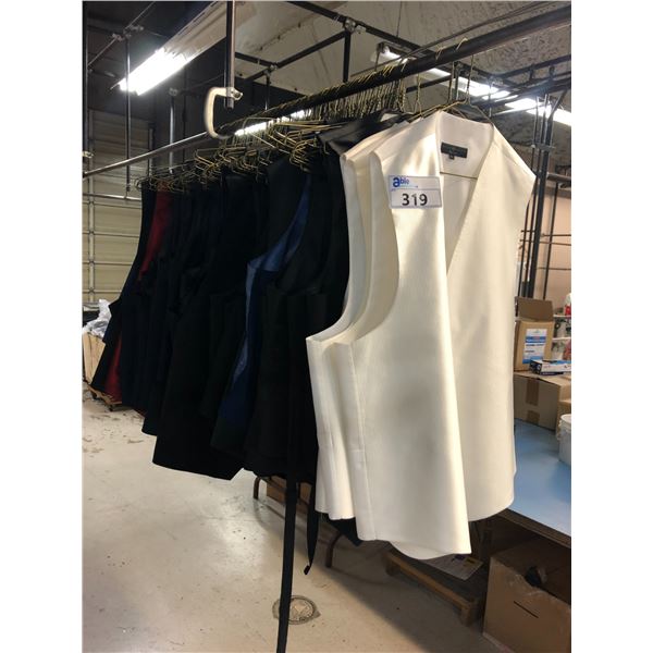 LOT OF MIXED VESTS VARIOUS COLOURS AND SIZES
