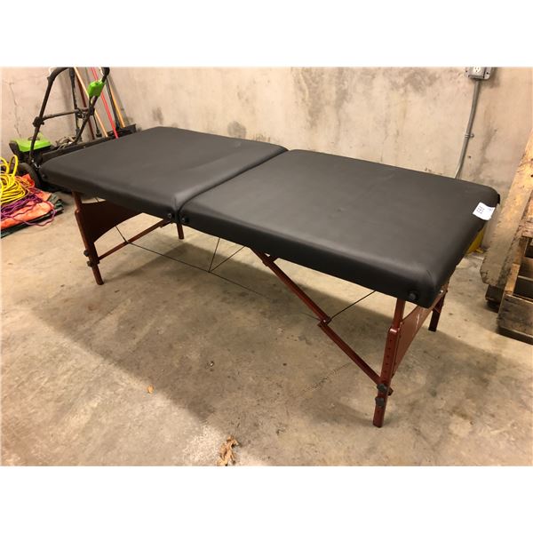 MASTER PORTABLE MASSAGE TABLE - NO HEADREST