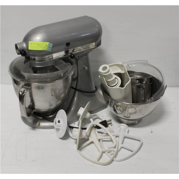KITCHEN AID CUSTOM STAND MIXER W/ 2 BOWLS, 3 DOUGH
