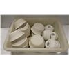 Image 1 : POLY TOTE W/ 16 ASSORTED SOUP BOWLS