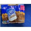 Image 2 : Silk Almond Dark Chocolate (6 x 236ml)