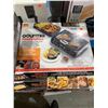 Image 1 : Gourmia FoodStation Smokeless Grill & Air Fryer
