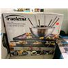 Image 1 : Trudeau Electric Party Grill Fondue and Raclette Combo