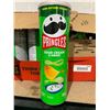 Image 2 : Pringles Sour Cream & Onion Chips 15 x 156g