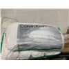 Image 2 : Calvin Klein Premium Luxury Pillows Pack of 2 King Size