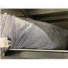 Image 4 : Ultra Plush Blanket 92" x 98" Gray
