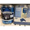 Image 3 : Blue Buffalo Wilderness Adult Wet Dog Food 12 x 370ml Turkey & Chicken
