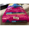 Image 2 : Blue Buffalo Life Protection Formula Senior Chicken & Brown Rice Dog Kibble 6.8kg