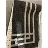 Image 2 : Grey with White Pattern - Rubbeized Back Bath Mat