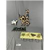 Image 1 : 4 Wall Hangers, 2 Metal Crafted