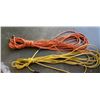 Image 2 : 100FT EXTENTION CORD WITH 50FT EXTENTION CORD AND 30FT PLASTIC FENCING