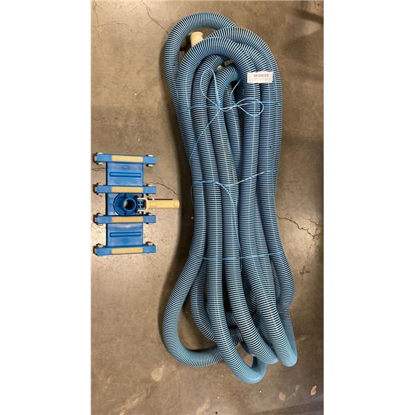 POOL VACUUM HOSE W/ ATTACHMENTS AND EXTENDABLE BRUSH