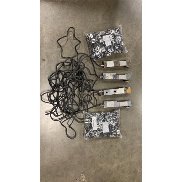 TOLEDO LOAD CELLS AND 2 BAGS NO. 2 CLIPS