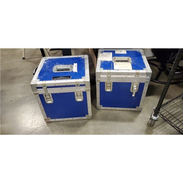 2 PADDED SHIPPING CASES