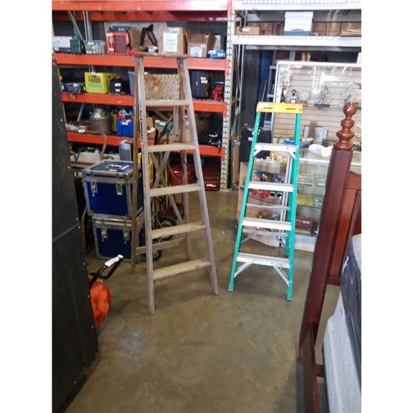 5 FT FIBERGLASS A-FRAME LADDER AND 6FT WOODEN A-FRAME LADDER