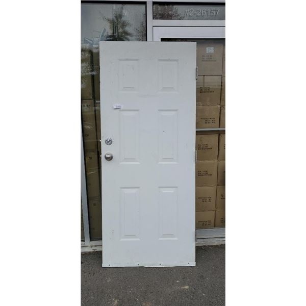 34 INCH WHITE  EXTERIOR DOOR W/ HANDLE