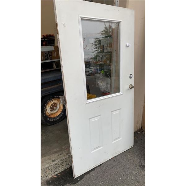 42 INCH EXTERIOR DOOR W/ HANDLE