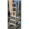 Image 3 : GARDENA REEL MOWER AND 6FT ALUMINUM LADDER