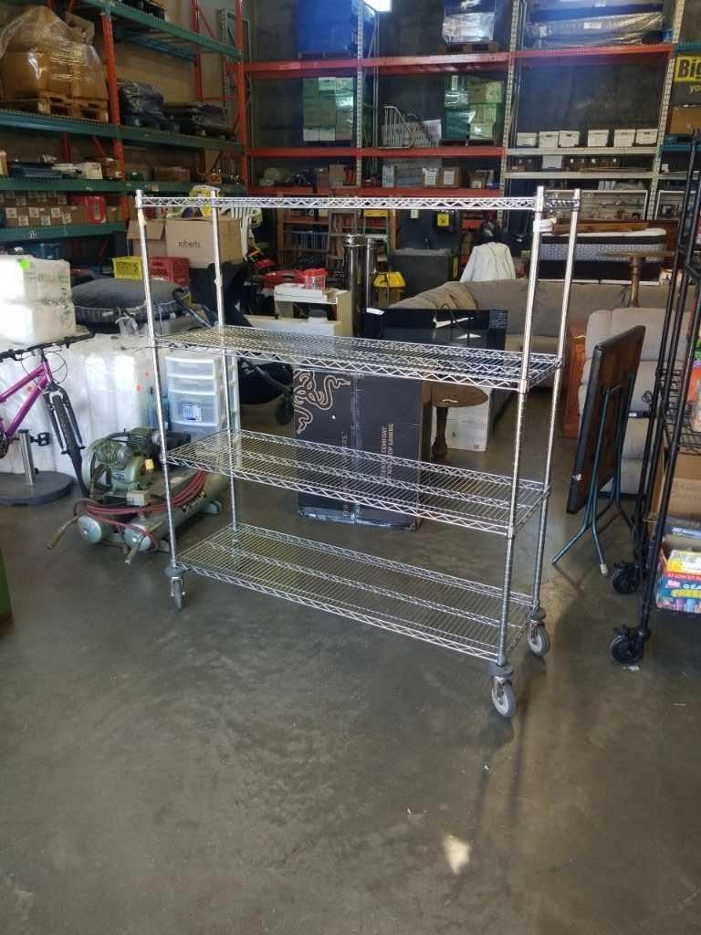 ROLLING METRO RACK