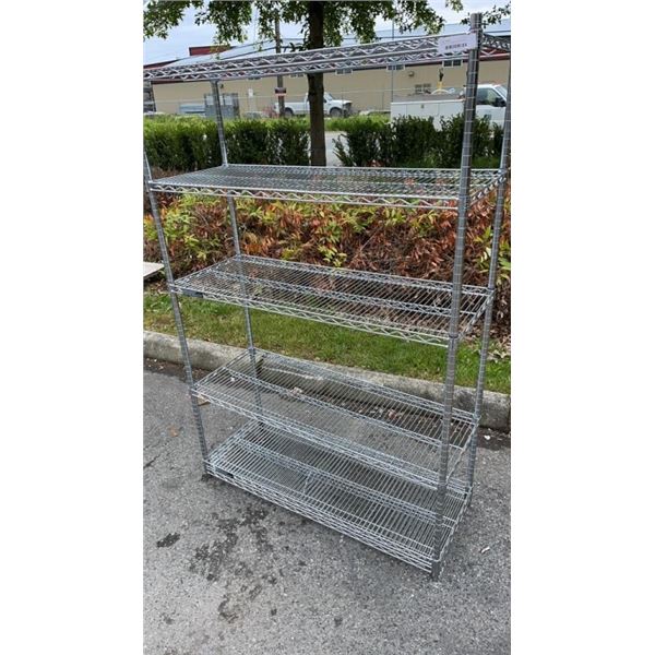 4FT SEVILLE CLASSIC METAL RACK W/ SHELVES AND WHEELS