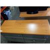 Image 3 : BROYHIL 6 DRAWER DRESSER