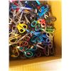 Image 3 : LARGE BOX OF ASSORTED SCISSORS