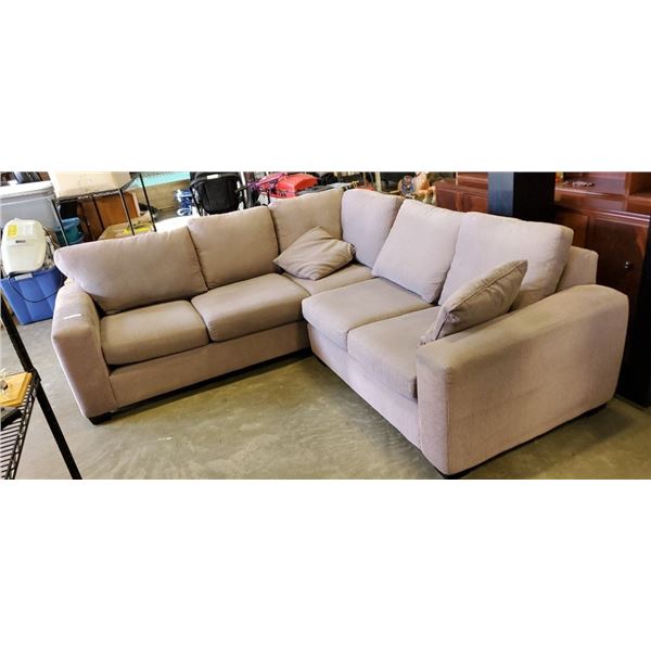 LARGE GREY 2PC SECTIONAL