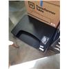 Image 1 : BLACK DESK RISER