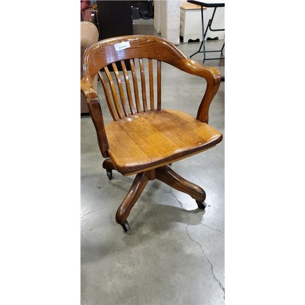 ANTIQUE OAK RAILROAD OFFICE CHAIR