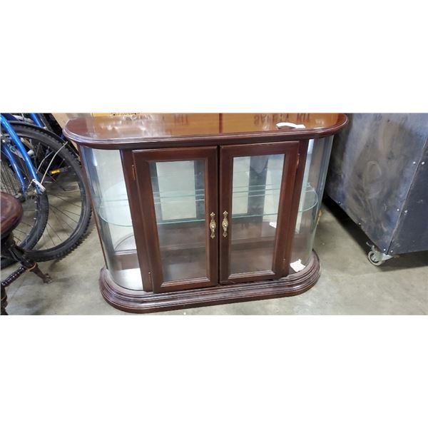 MAHOGANY CURVED GLASS DISPLAY CABINET W/ SHELF, MADE IN CANADA