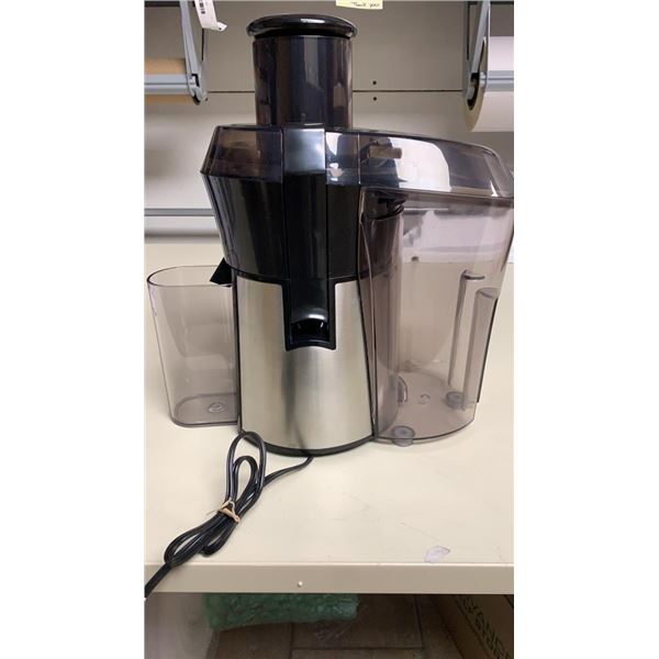 HAMILTON BEACH BIG MOUTH PRO JUICER TESTED AND WORKING - RETAIL $119