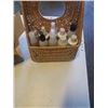 Image 3 : VINTAGE WOOD SHOE HORNS AND BASKET OF WIG CARE ITEMS