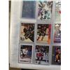 Image 2 : 14 COLLECTIBLE WAYNE GRETZKY CARDS