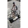 Image 2 : TORRE AND TAGUS METAL BICYCLE FIGURE