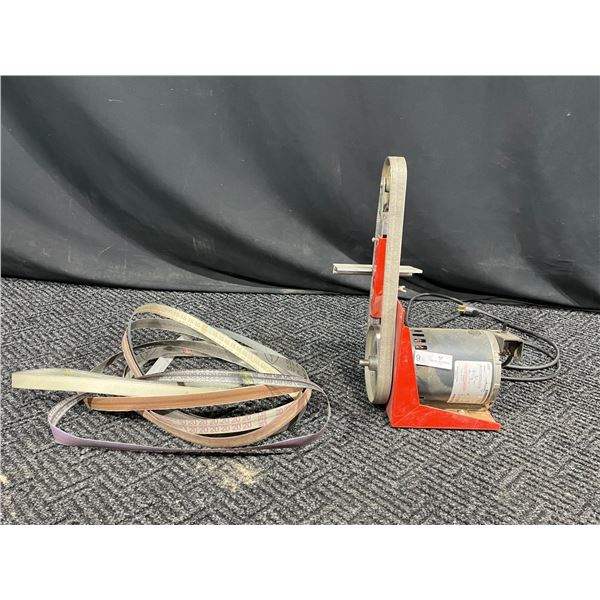 GE Motors Belt Sander With Assorted Belts