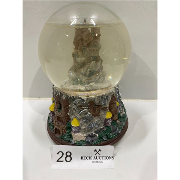 Beautiful Snowglobe Home Decoration